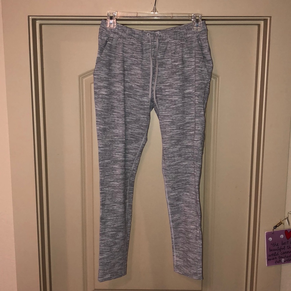 Lululemon pants